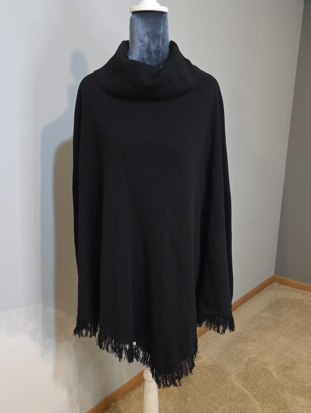 Nina Leonard Black Cowl Neck Poncho Fringe Hem One Size Nylon Wool